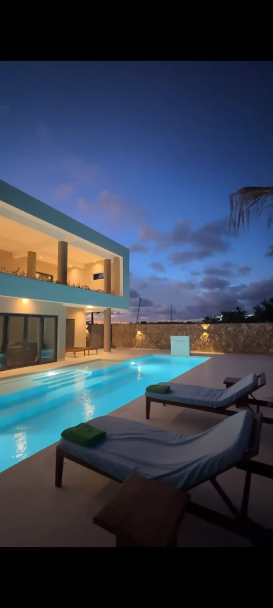 Evenings by the pool